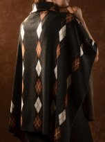 PONCHO ROMBOS NEGRO HABANO 2